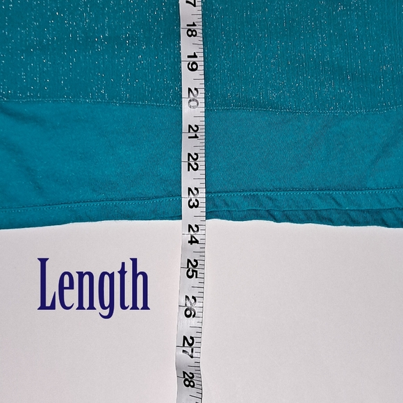 💗Express Shimmering Top - Picture 3 of 8